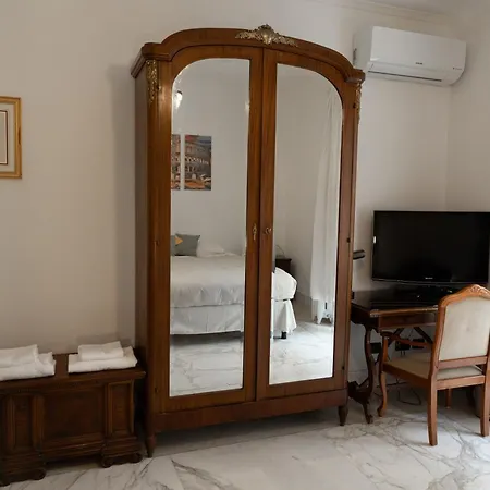 Martina A Piazza Del Popolo Holiday home
