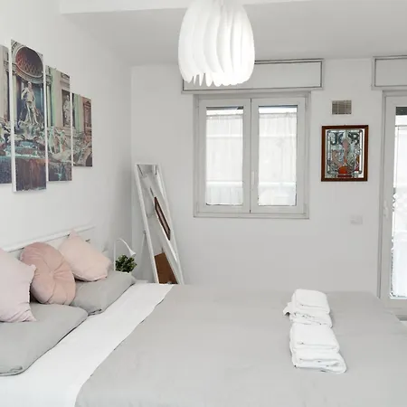 Holiday home Martina A Piazza Del Popolo *