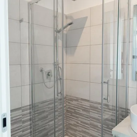 Domus Massimiliani Guest house 4*