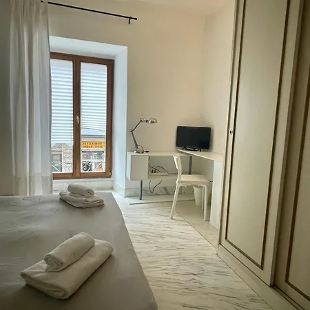 Martina A Piazza Del Popolo Holiday home *