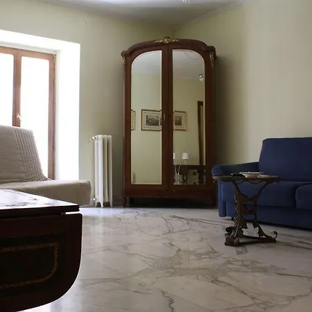 Holiday home Martina A Piazza Del Popolo