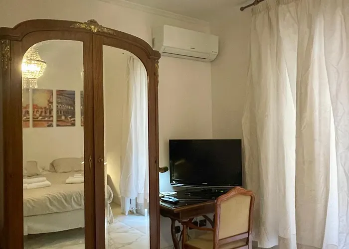 Domus Massimiliani Pensión