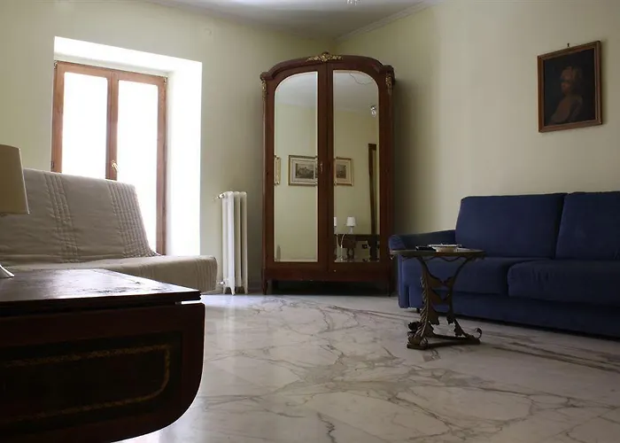 Pensión Domus Massimiliani